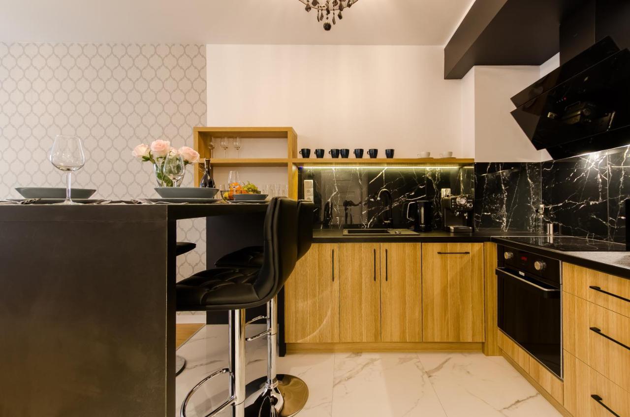 Old Town Premium Queen'S Apartments Cracovie Extérieur photo